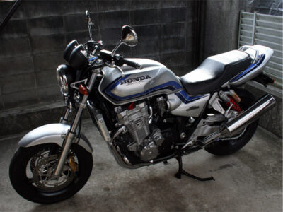 CB1300SF(SC40)2001年